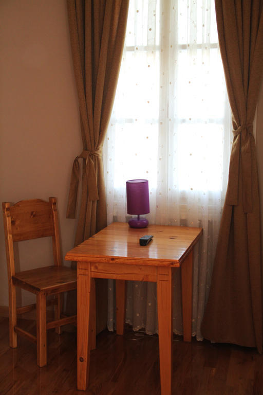 Rooms Su Su Karlovac Rum bild